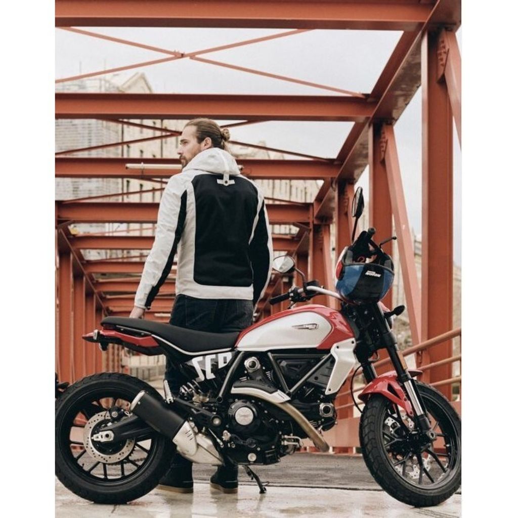 sg-11134275-8257u-mfto2xevnua3a4