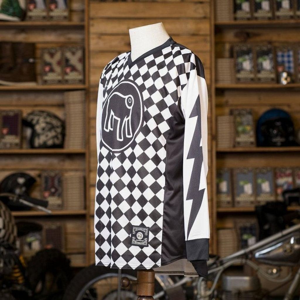 sg-11134275-8261a-mk281p4uawat2f