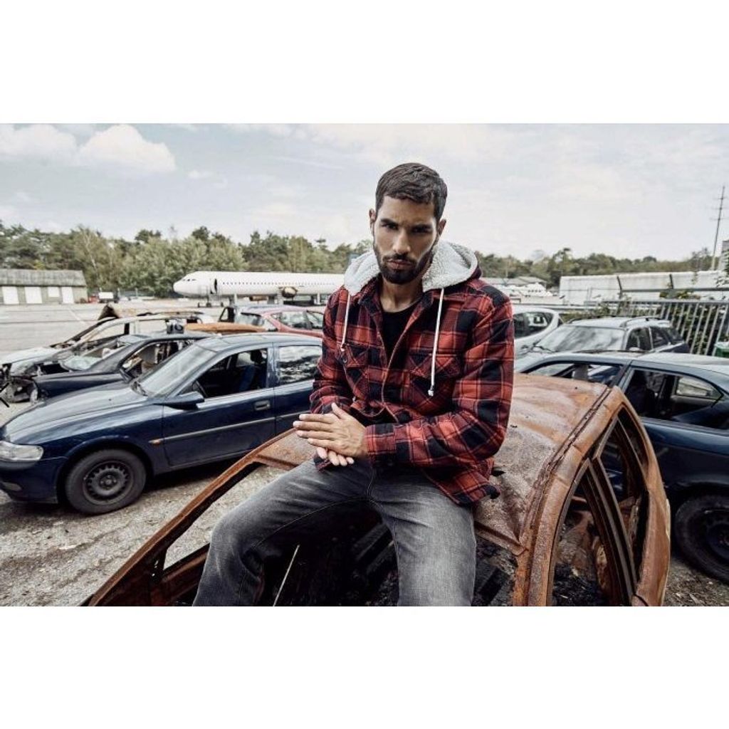 sg-11134275-8261t-mk281k8il5ab19