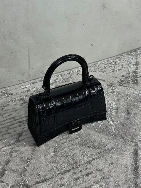 HRXK8211