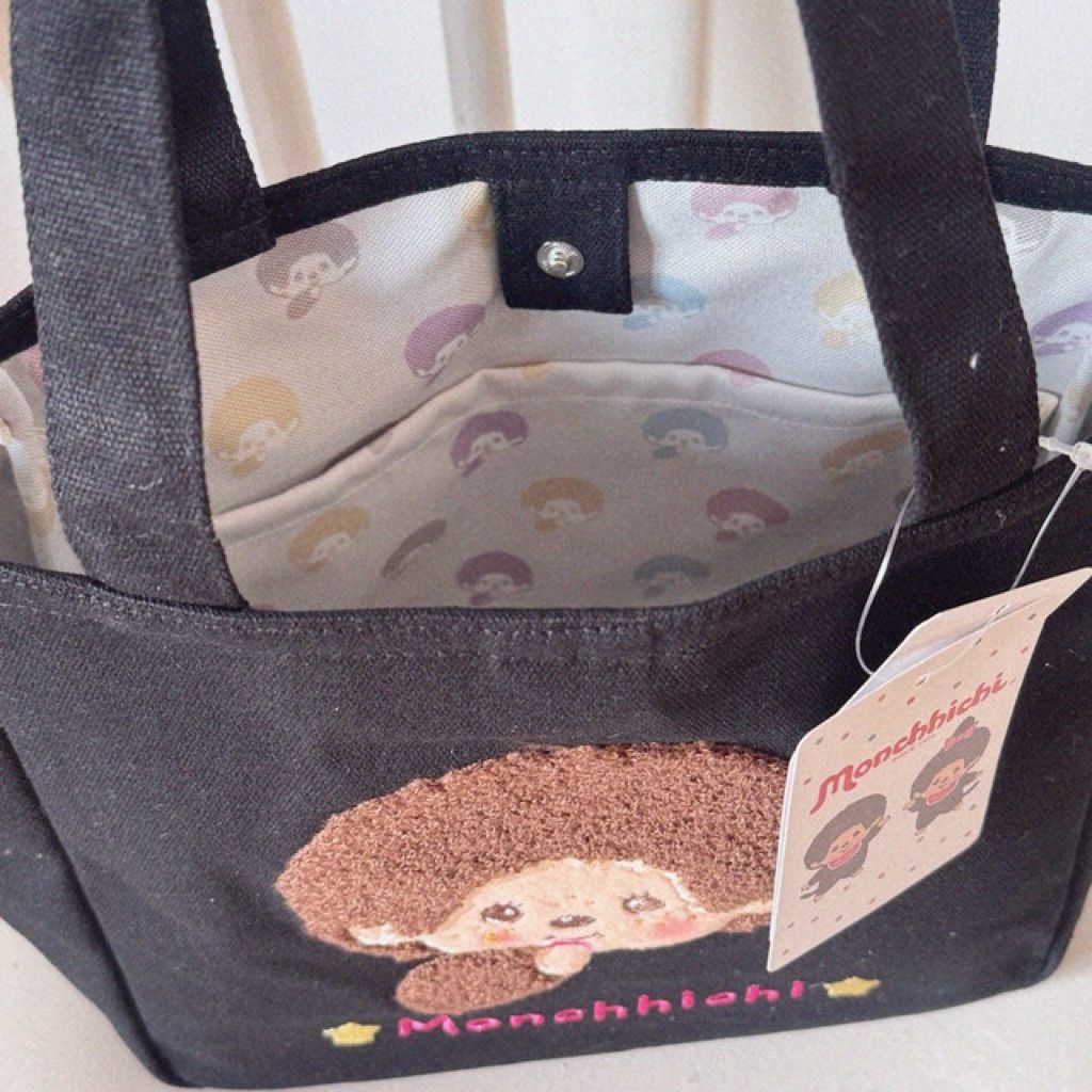 tw-11134207-820l9-mo8fli9w12pw19