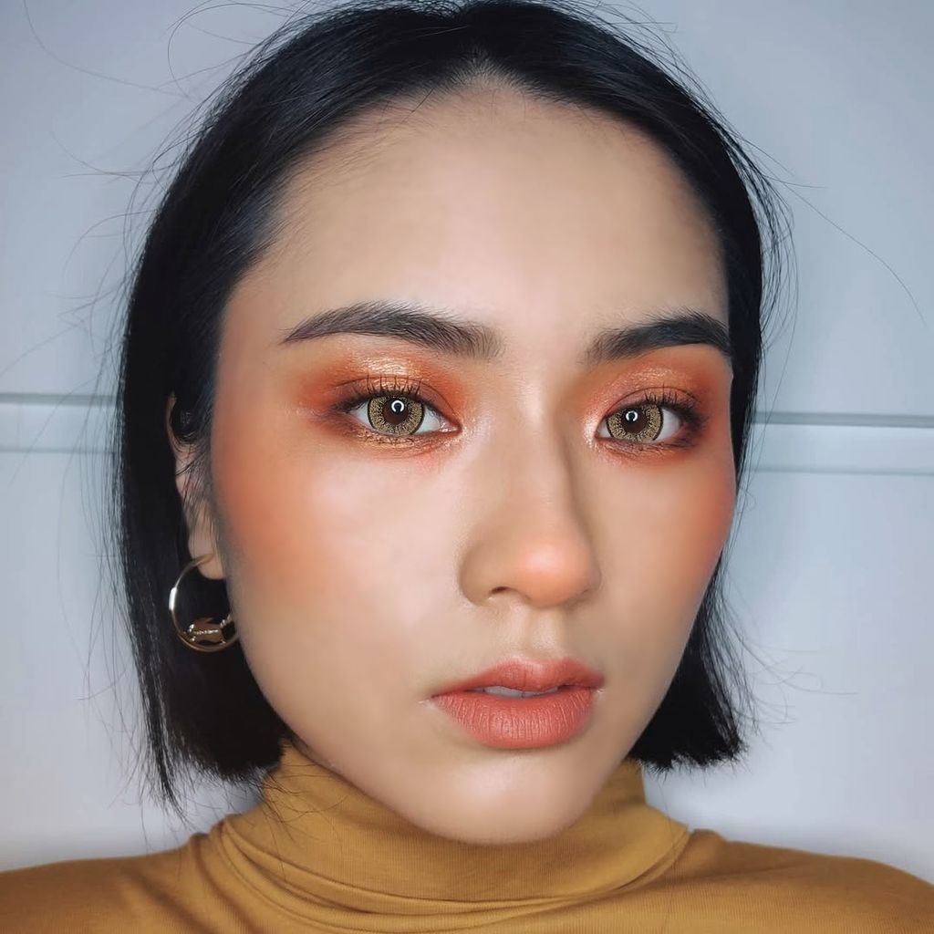 blytheye brown model