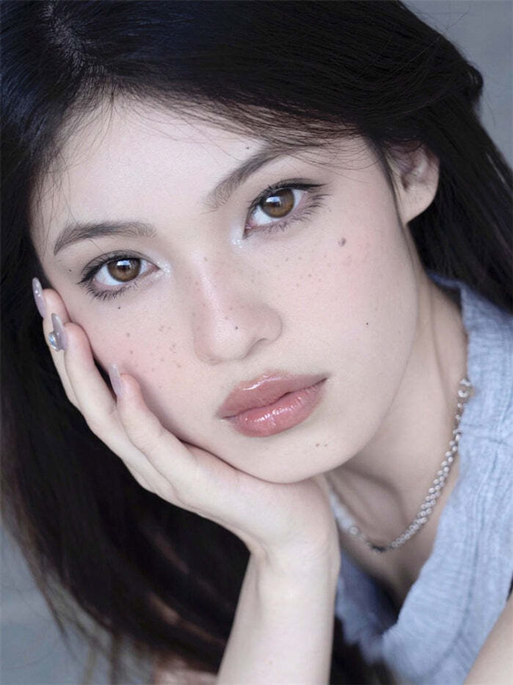 kazzue_contour_brown_toric