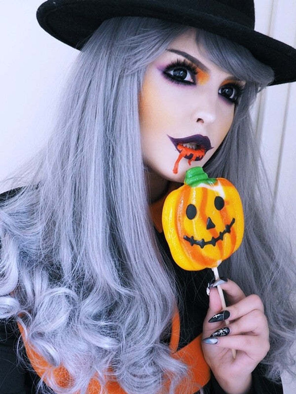 phantasee-black-sclera-lens-black-titan-roseshock_63f53c7f-0017-4ca8-8b0c-2794df8773f0