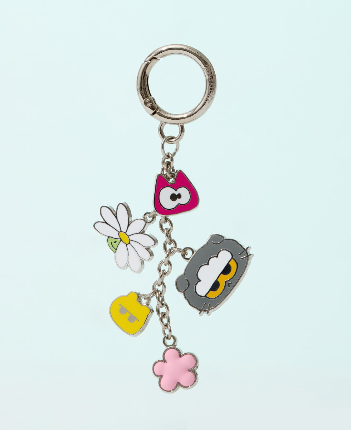 zo-n-friends-metal-keyring-signature-pdp-01