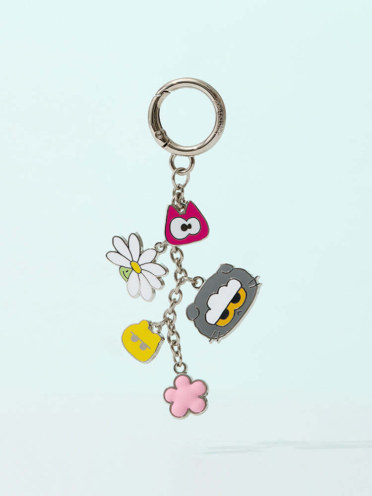 zo-n-friends-metal-keyring-signature-01