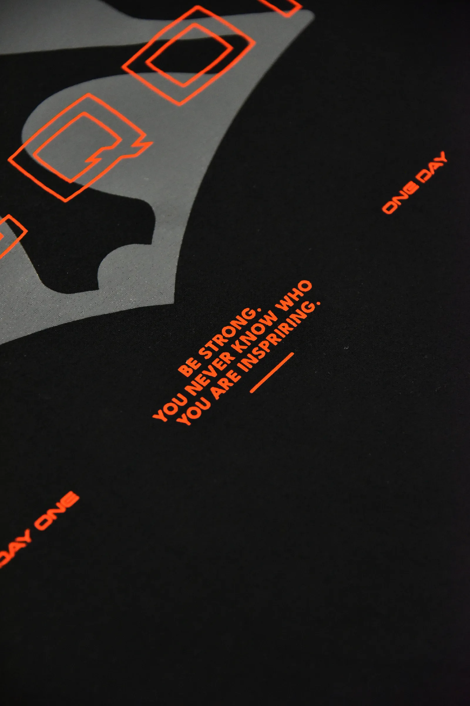 Classic unisex oversized T-shirt_Classic unisex oversized T-shirt-black-closeup1