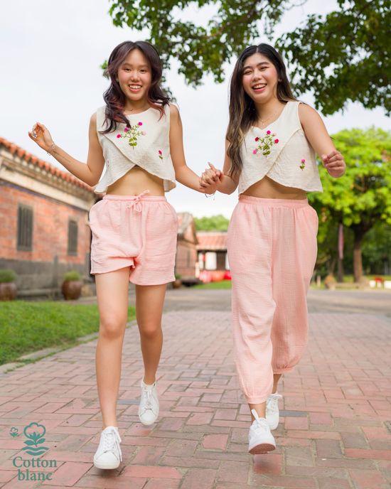 Soft by Nature. Born to Move with You | Cotton Blanc