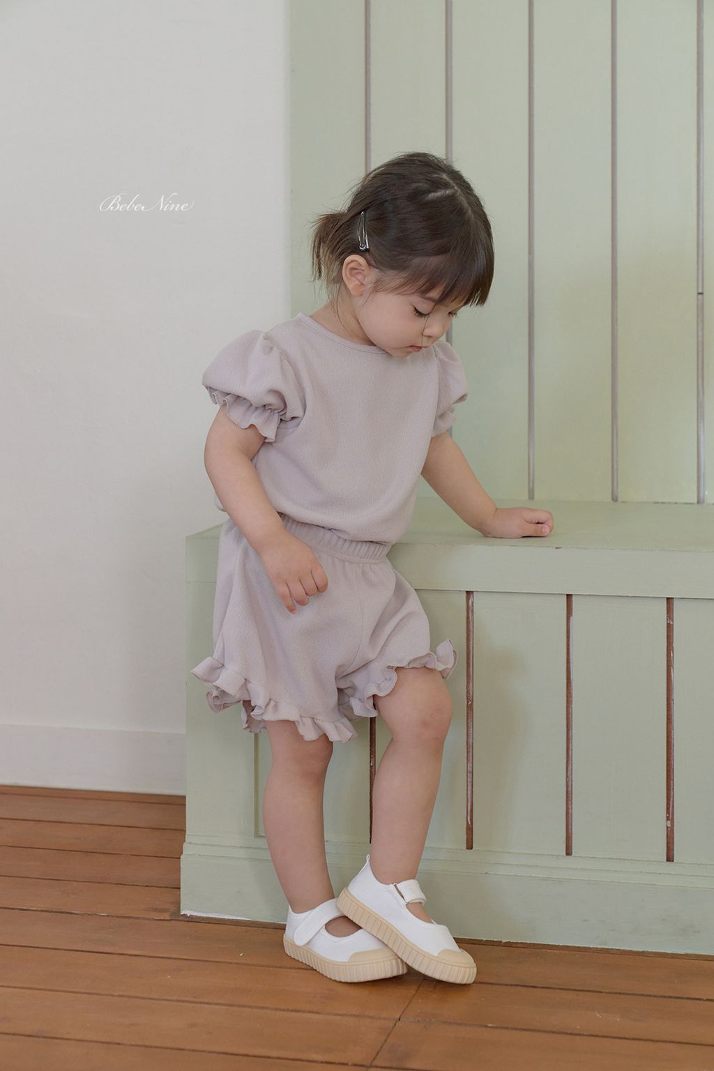 2_퍼프반바지세트_모델사진0