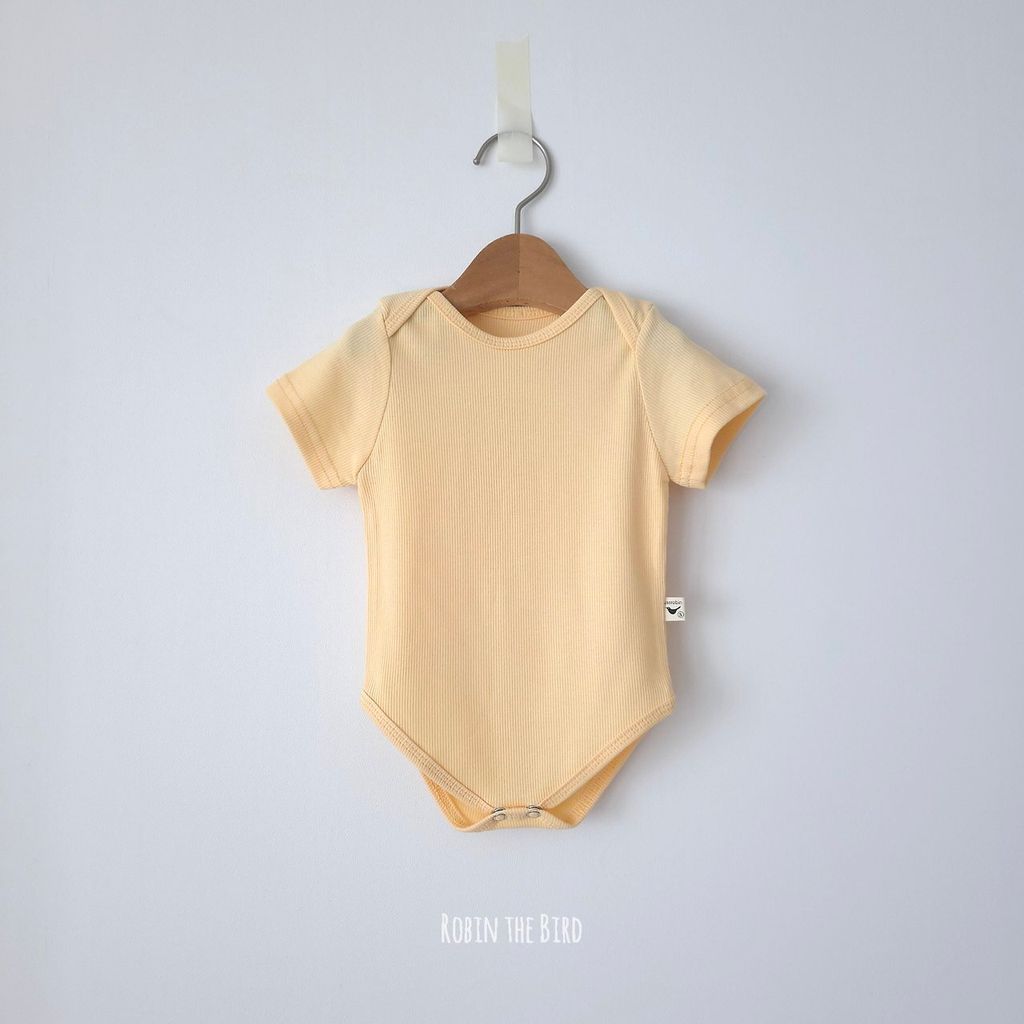 suit_silky_bodysuit_short_05
