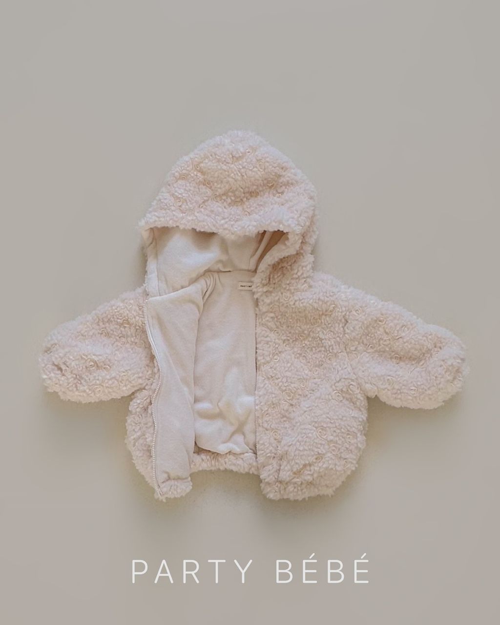 PARTYBEBE LOGO INSTA 91-120-22