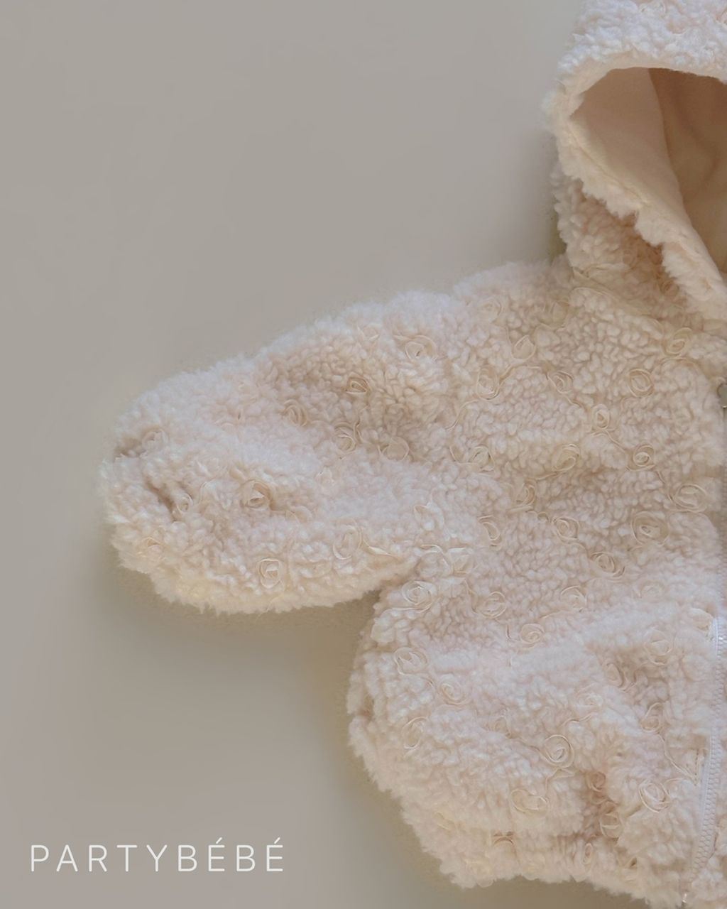 PARTYBEBE LOGO INSTA 91-120-23