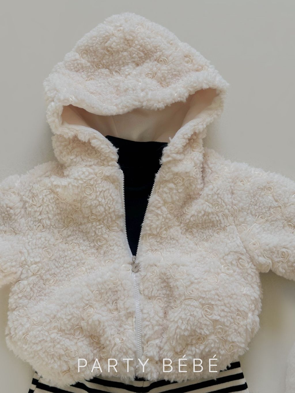 PARTYBEBE LOGO INSTA 181-210-26