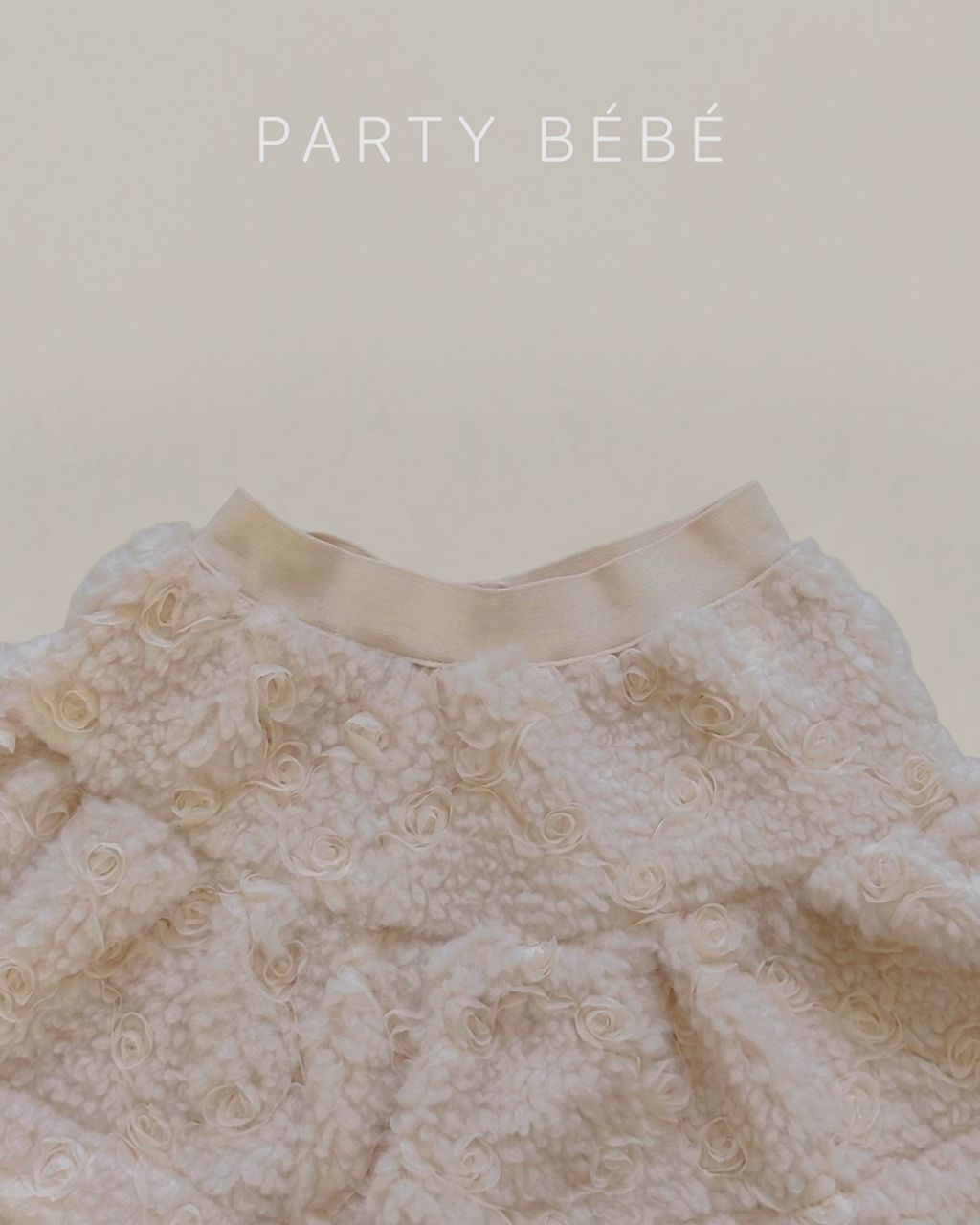 PARTYBEBE LOGO INSTA 91-120-17