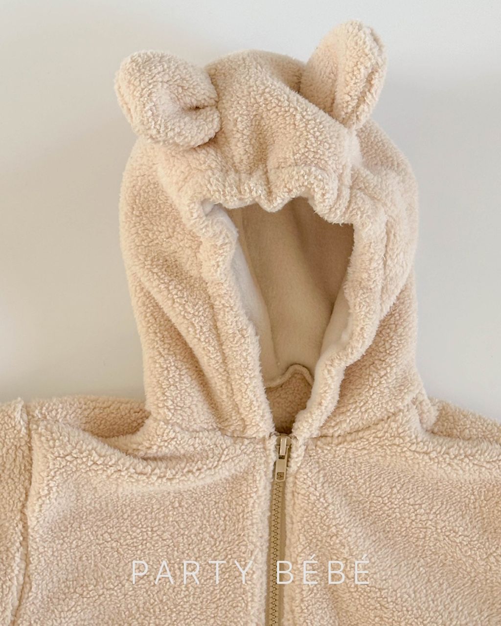 PARTYBEBE LOGO INSTA 121-150-24