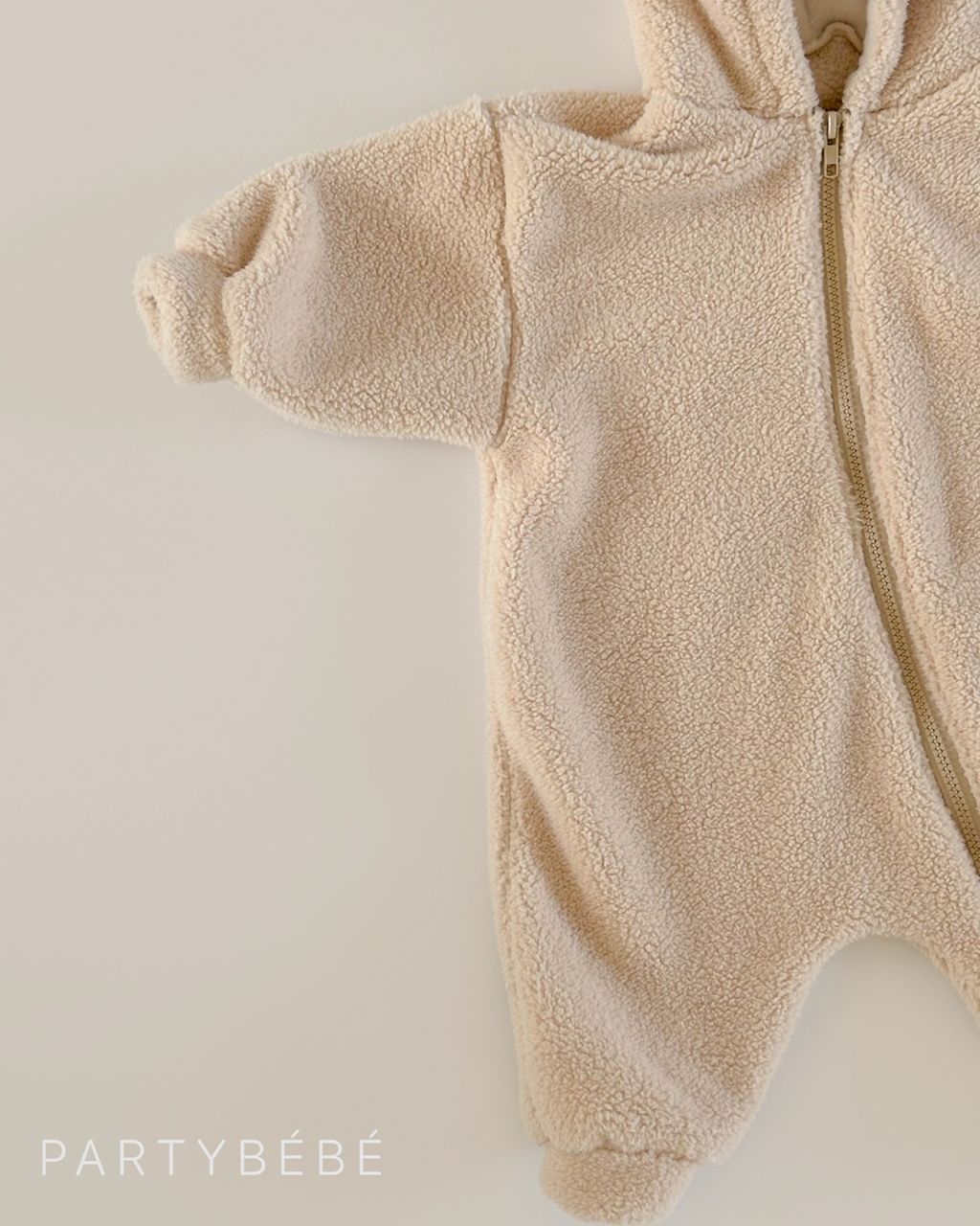 PARTYBEBE LOGO INSTA 121-150-23