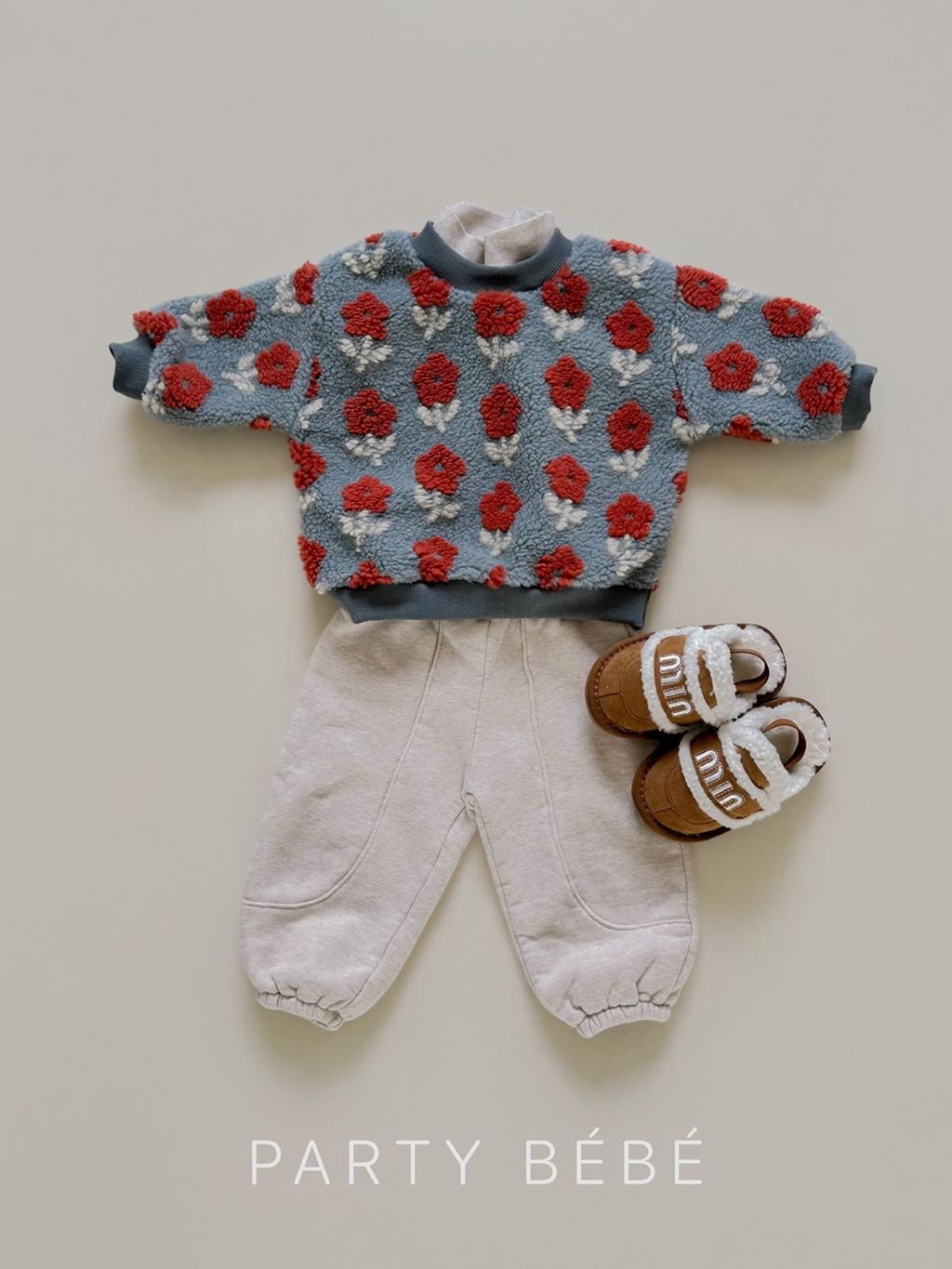 PARTYBEBE LOGO INSTA 211-240-10