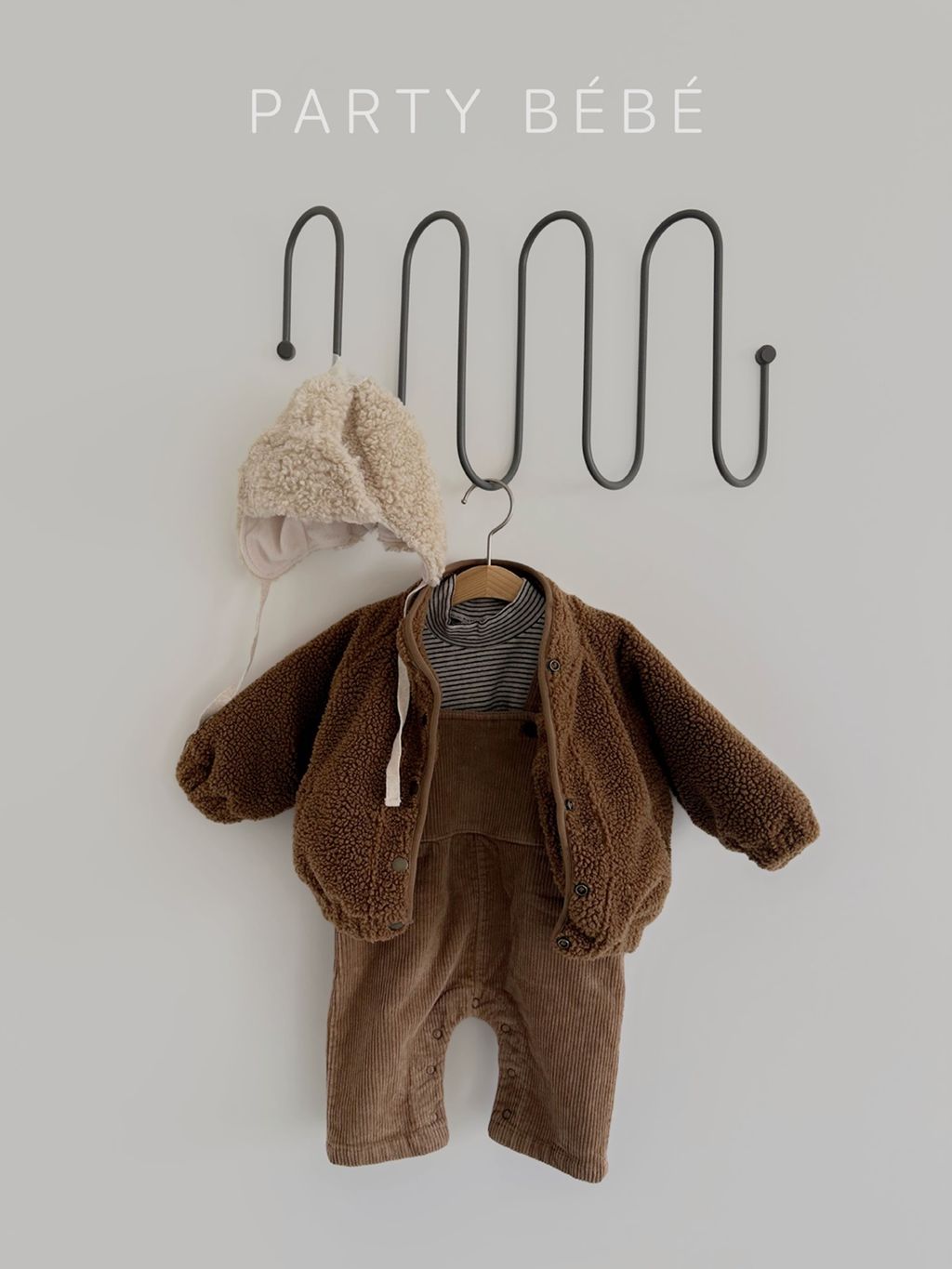 PARTYBEBE LOGO INSTA 211-240-20