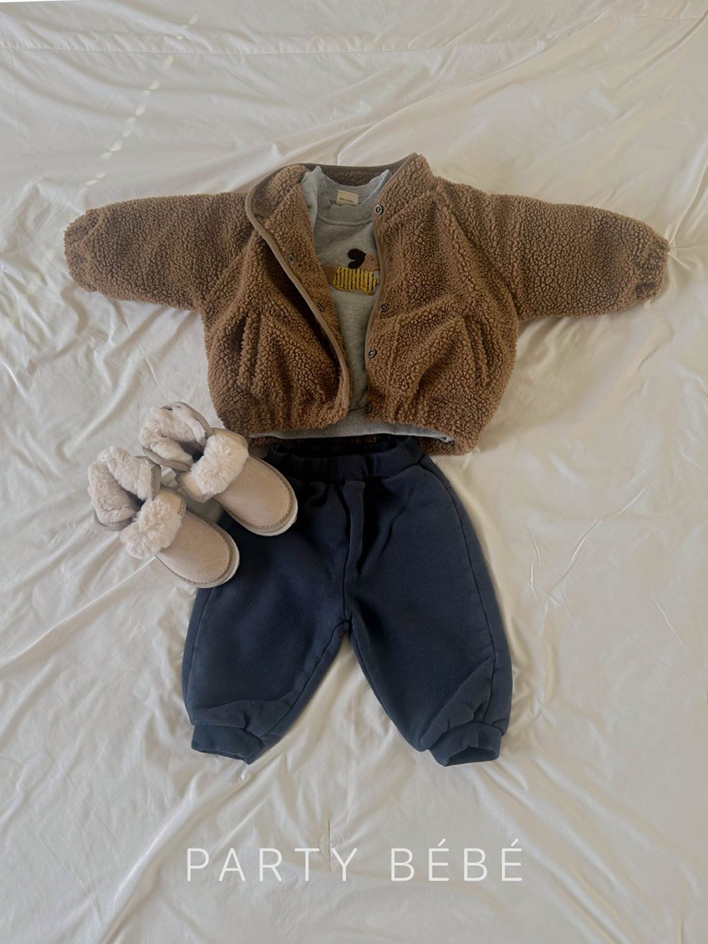 PARTYBEBE LOGO INSTA 241-270-06