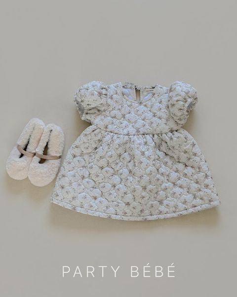 PARTYBEBE LOGO INSTA 121-150-05