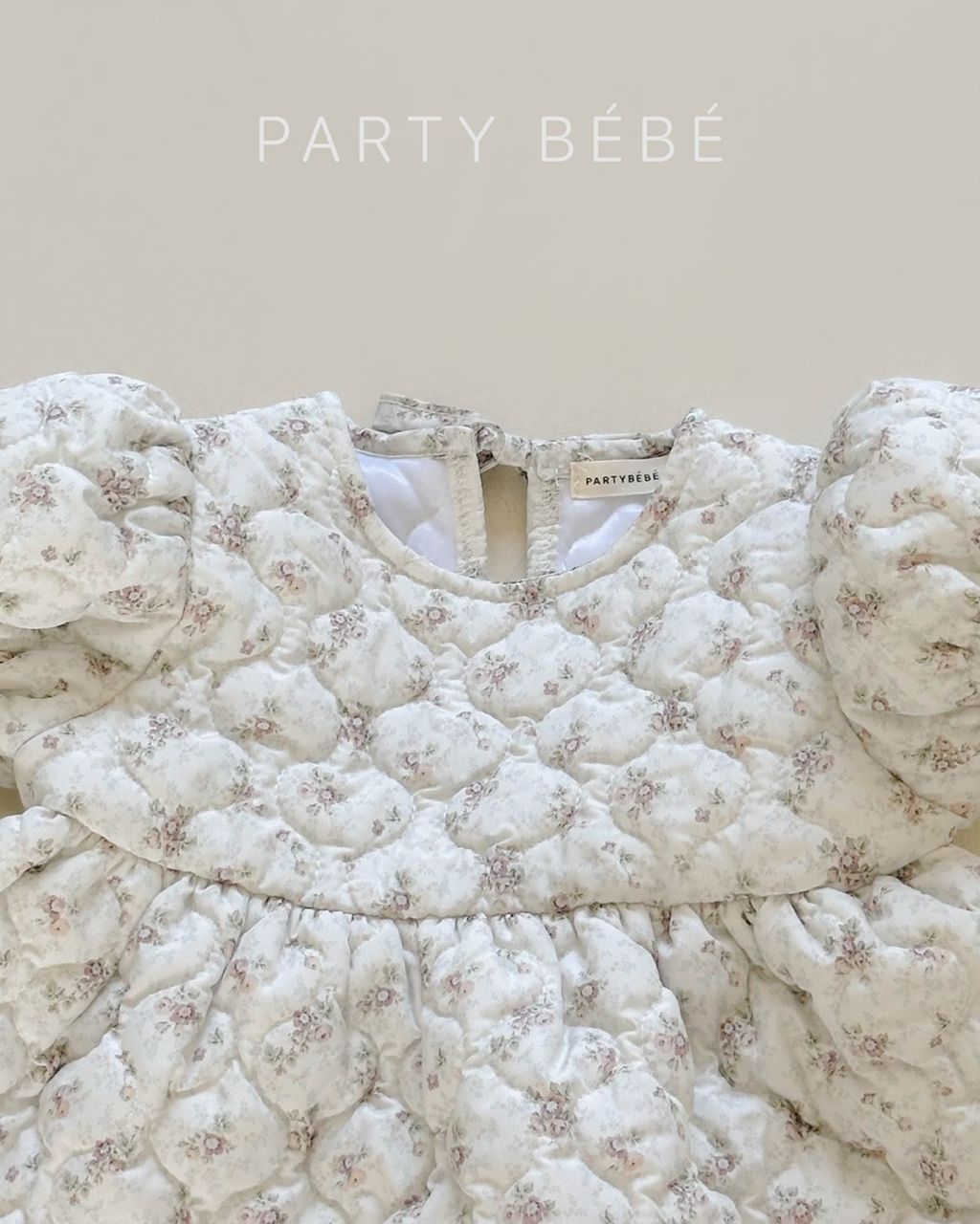 PARTYBEBE LOGO INSTA 121-150-04