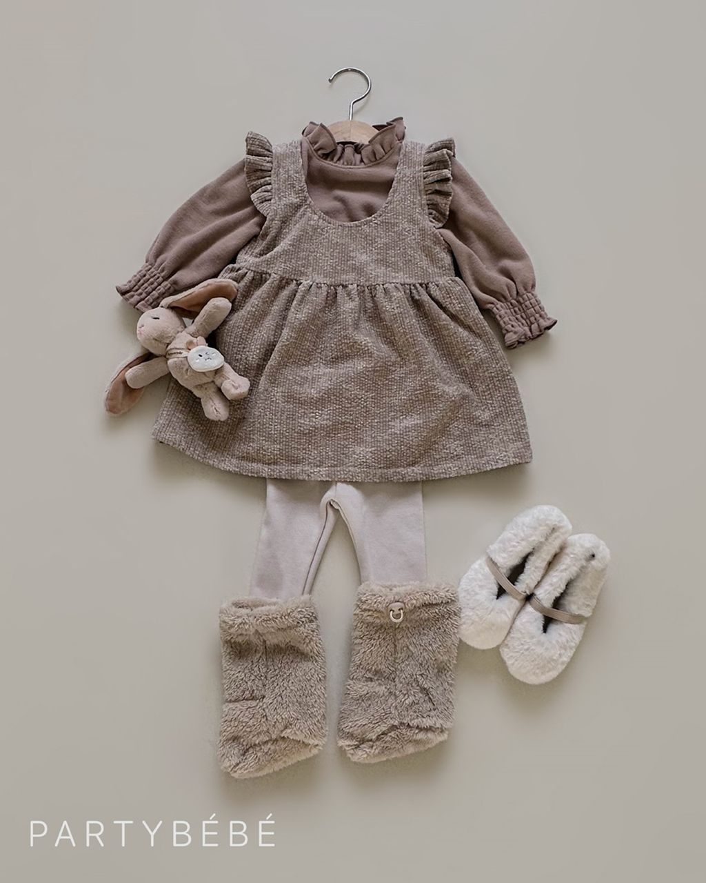 PARTYBEBE LOGO INSTA 151-180-23