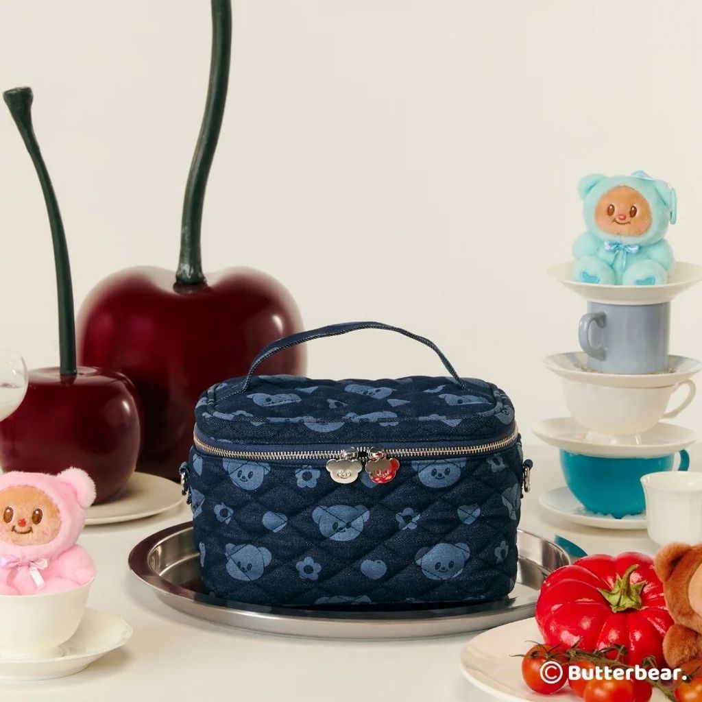 denim make-up bag 1