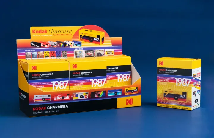 Charmera_packaging