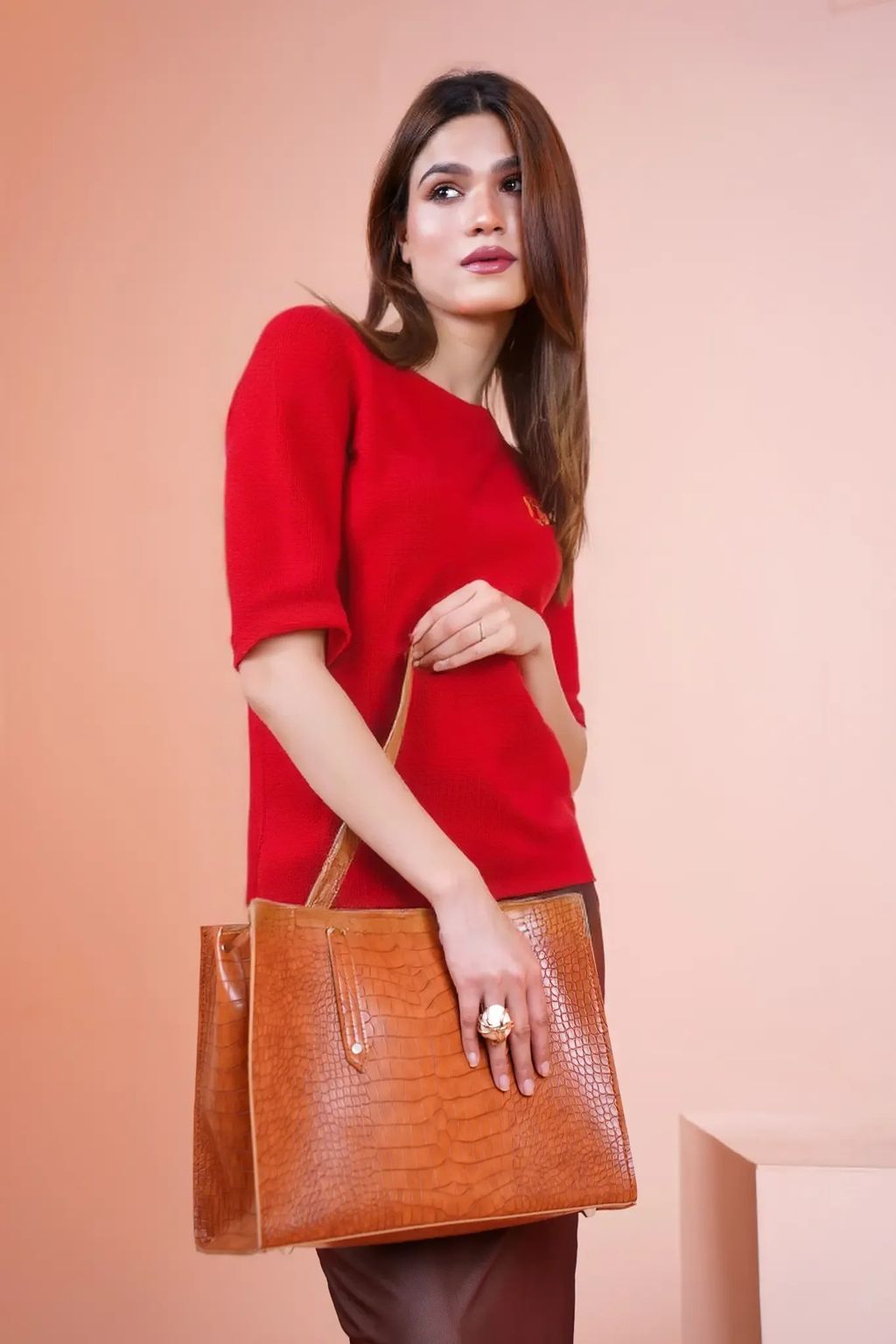 FitRoom.app_1761469974996