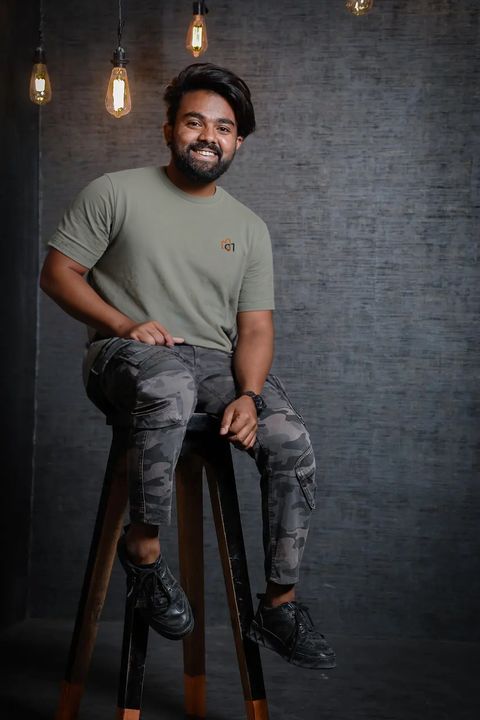 FitRoom.app_1765643369163