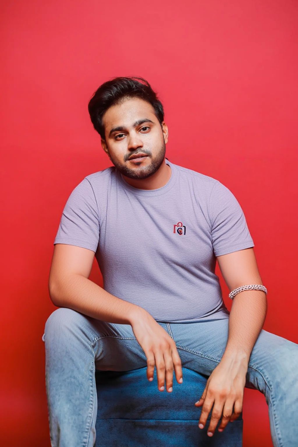 FitRoom.app_1765644096252