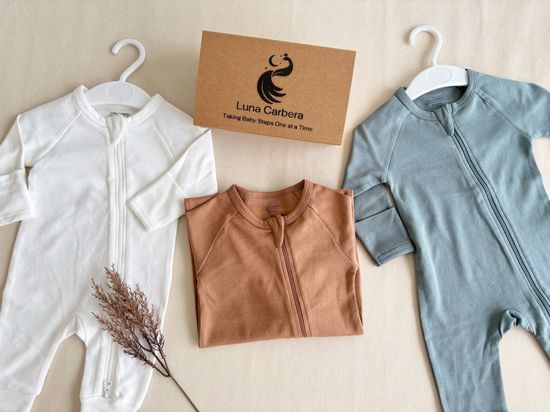 Shop with Us | Luna Carbera