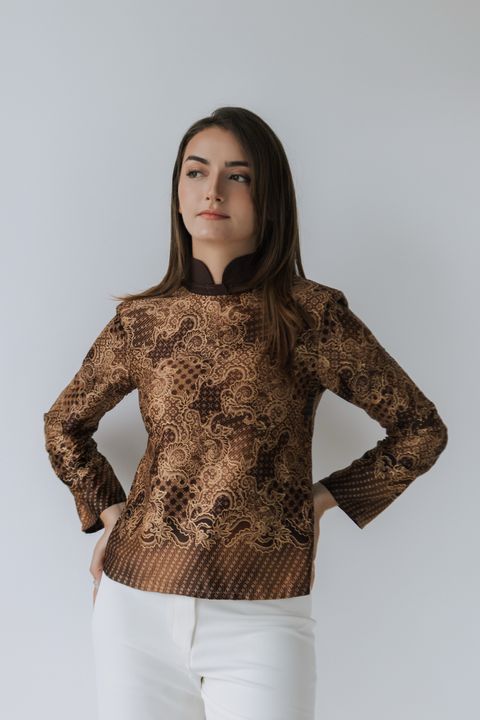 Facetune_02-10-2025-19-57-43