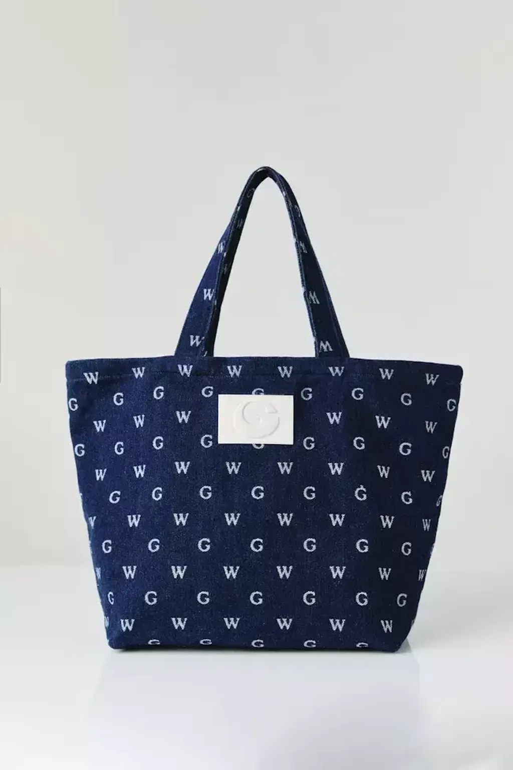 gentlewoman-0281-2448194-5