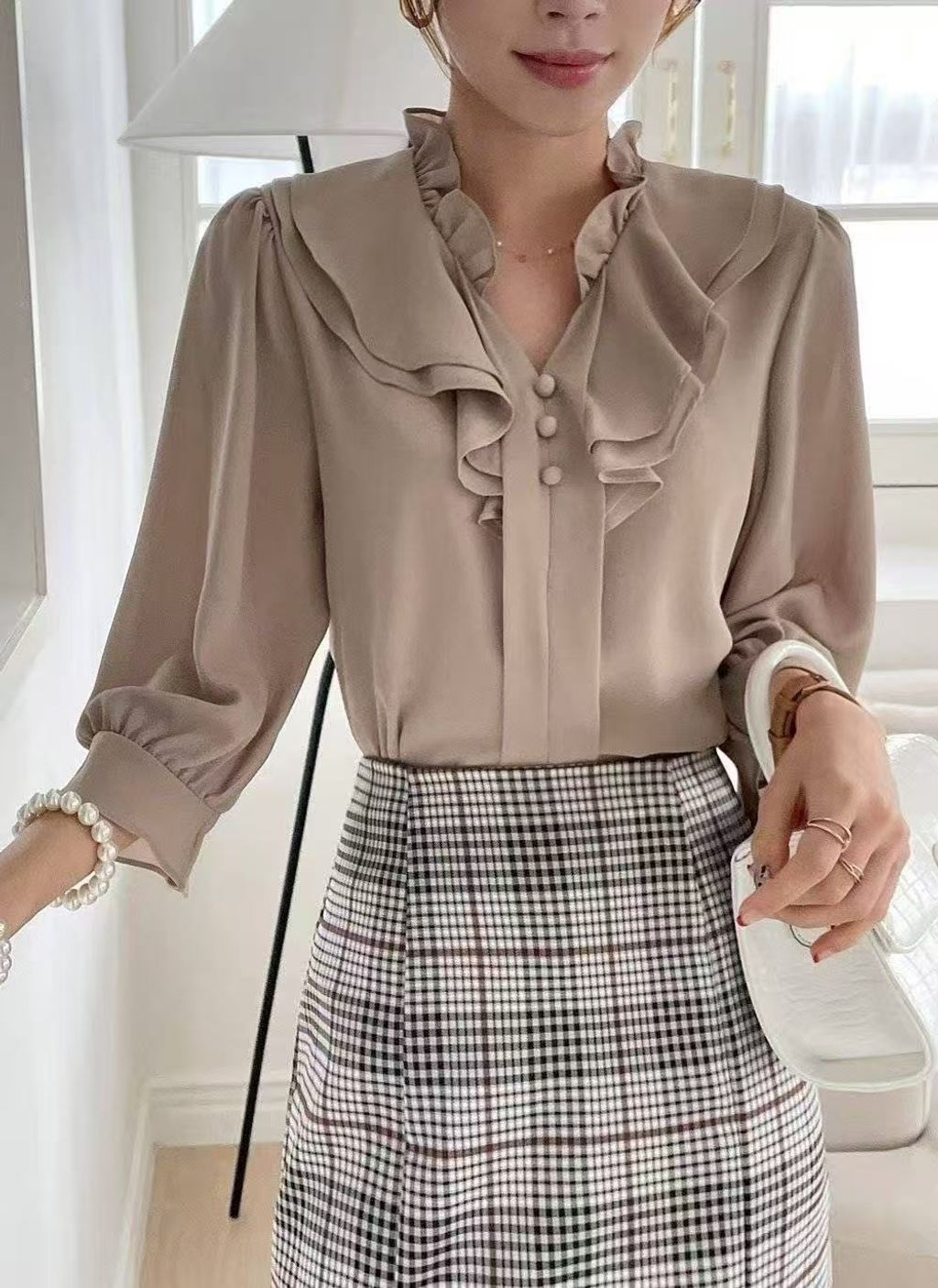 5854885a8d21c76d63913a498f47cee9