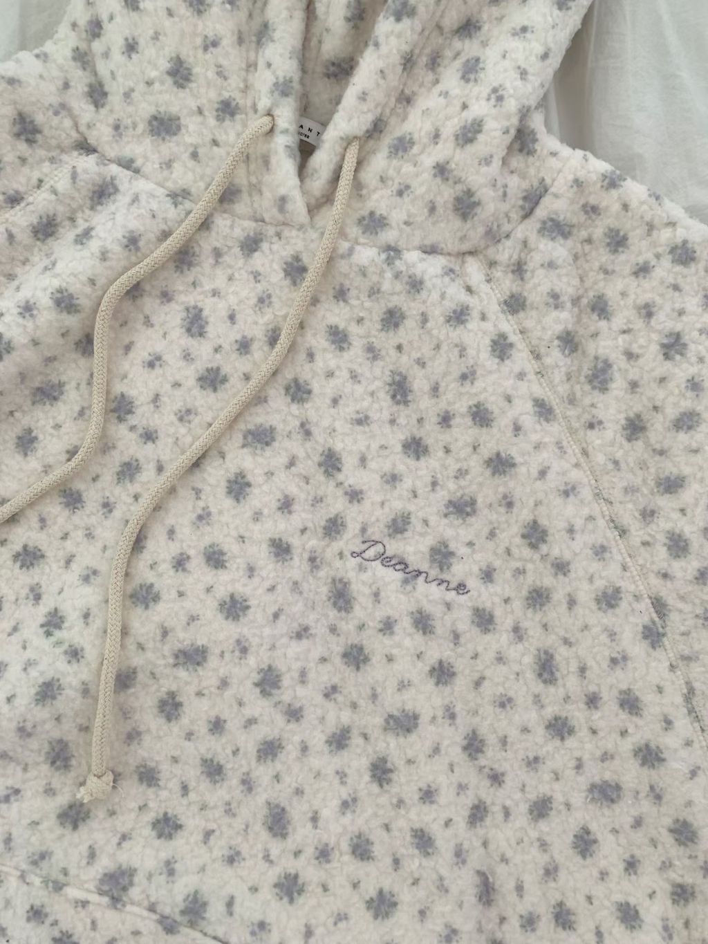 5cd5af9de2d26843d6faeedda8532834