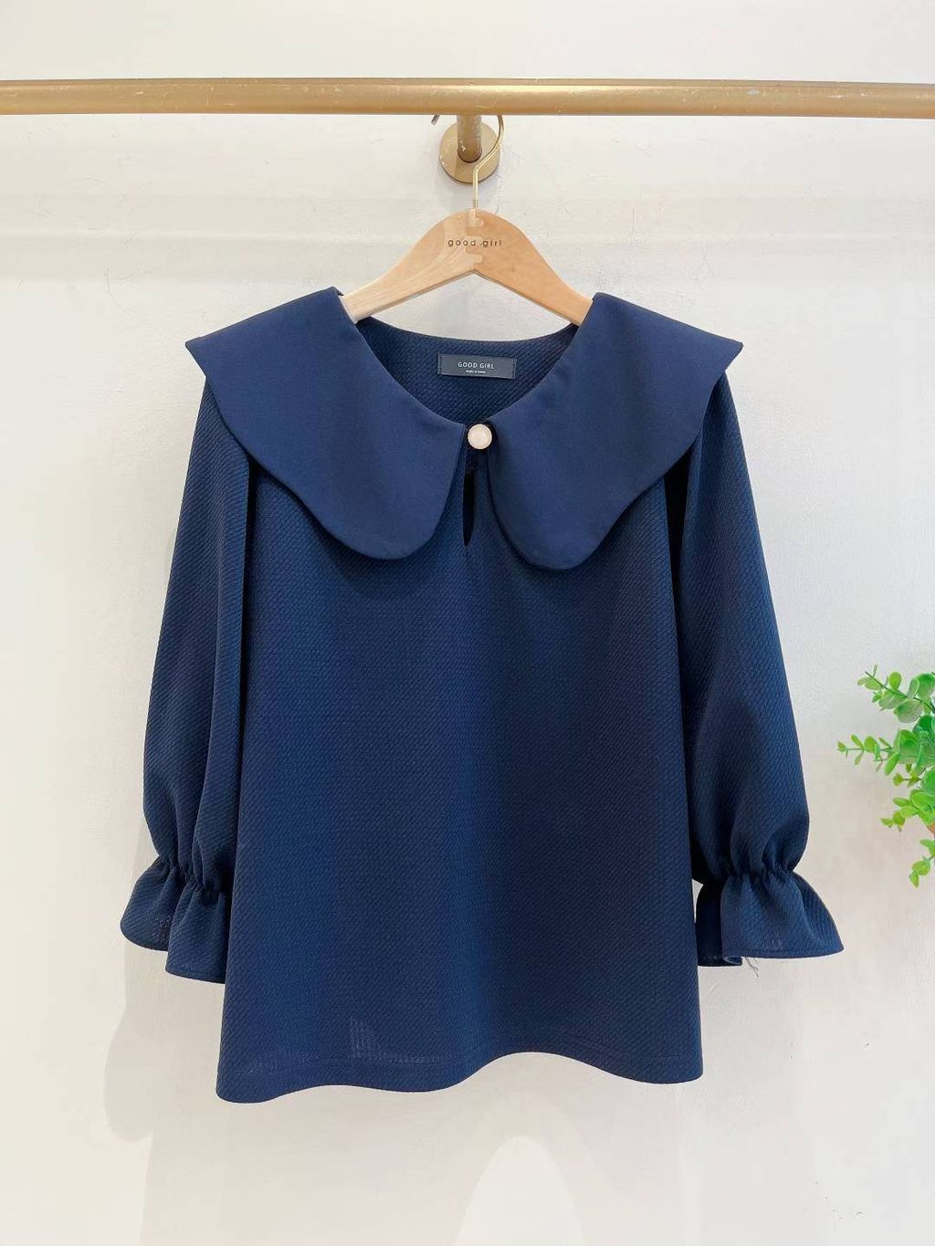 6768990184da75d58bd5819faa0537