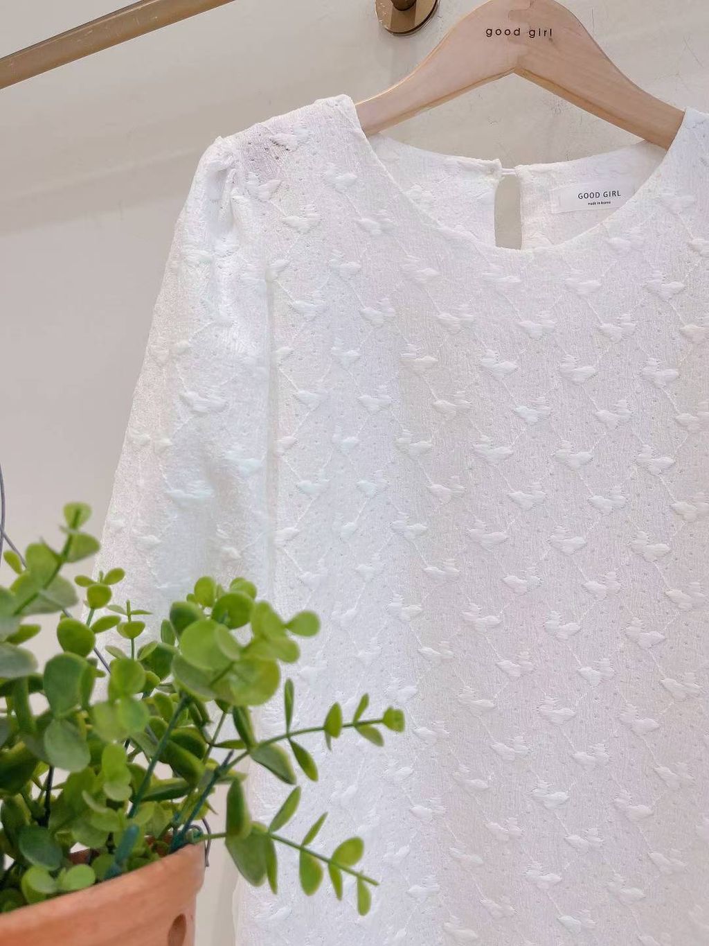 dba7896a2ef270565301eba4d1e8a6