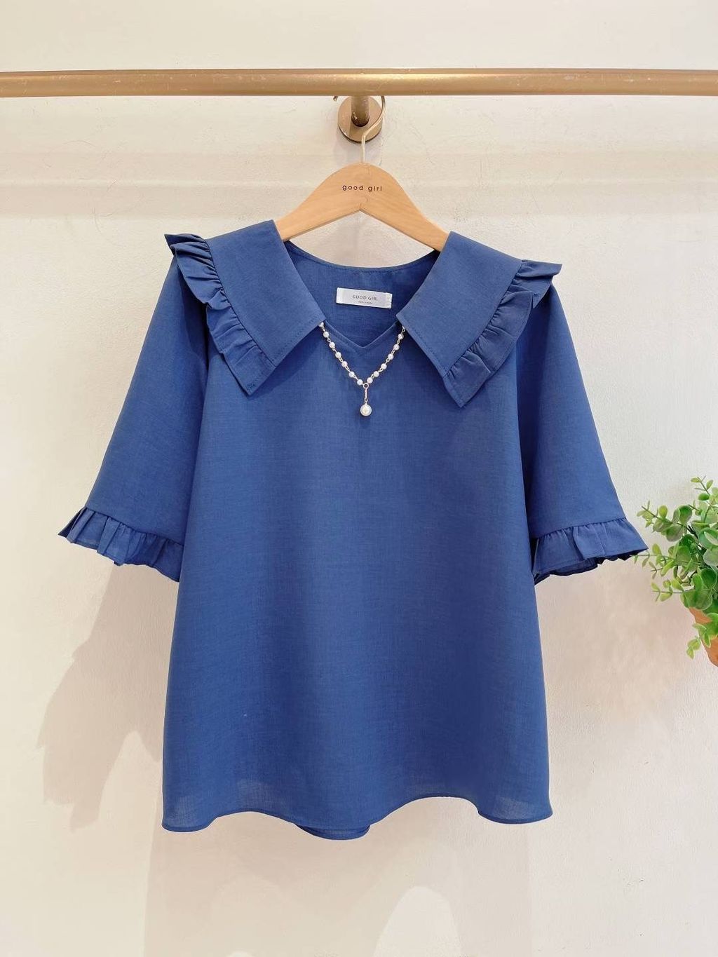 23c416bc6d6e84b58318dda456bc63