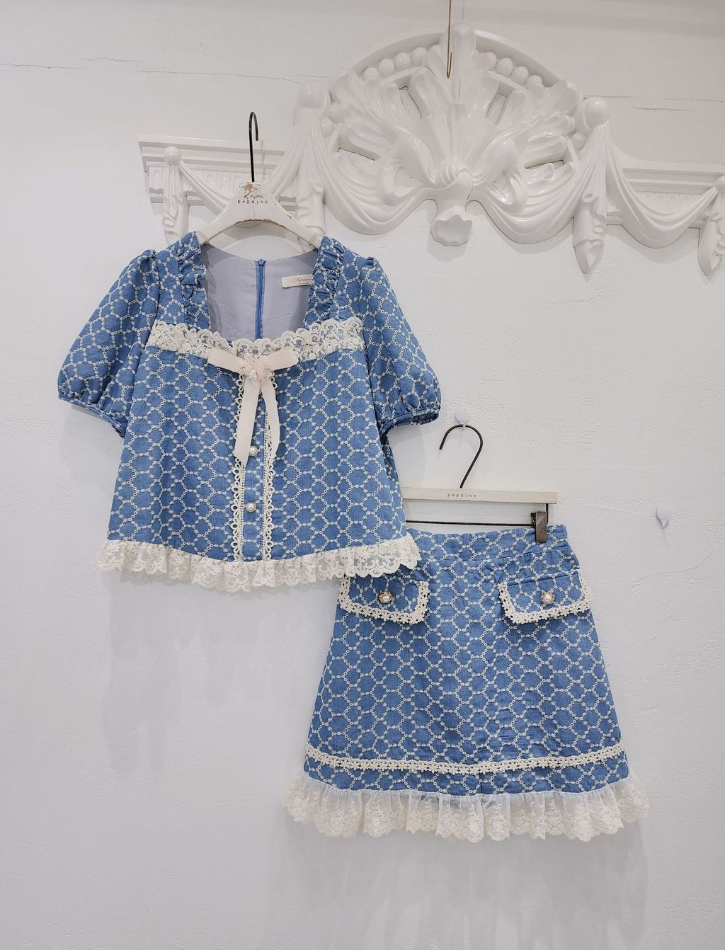 d01b857088e646694b48942bf83100