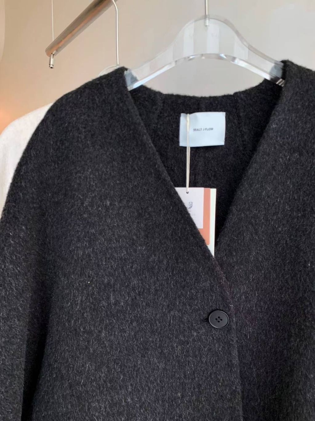 817def768b863f195cbb423d9374895f