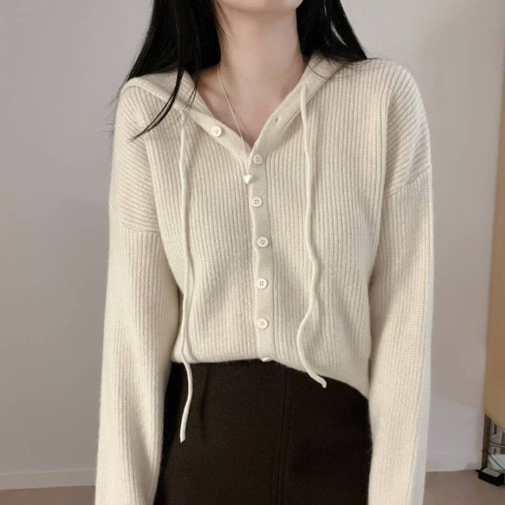 90daad3e8c2d8719f86b9a2f42b88990