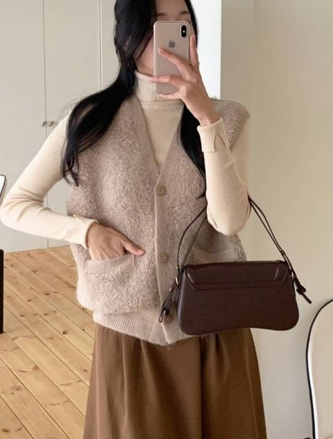 7048c311ed996a5a2a72a7844ed0f36d