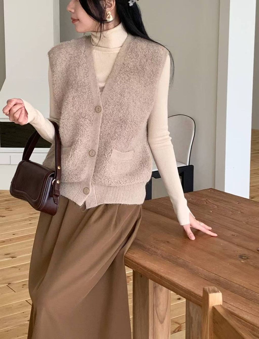 ba084e4de3621f886fcadbaae2e7efd4