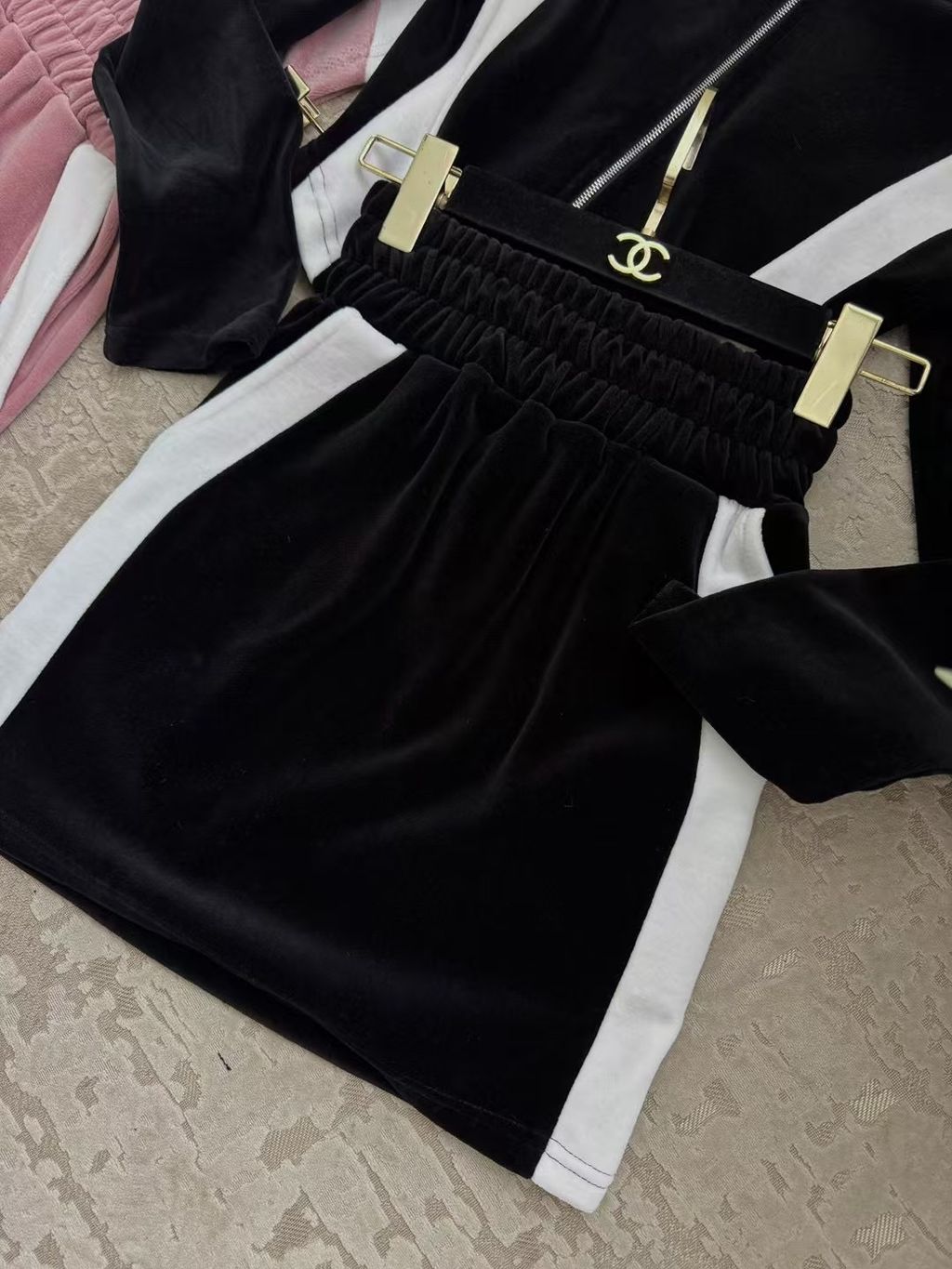 81e92ccf5cb83c8b4f7d683db258acca