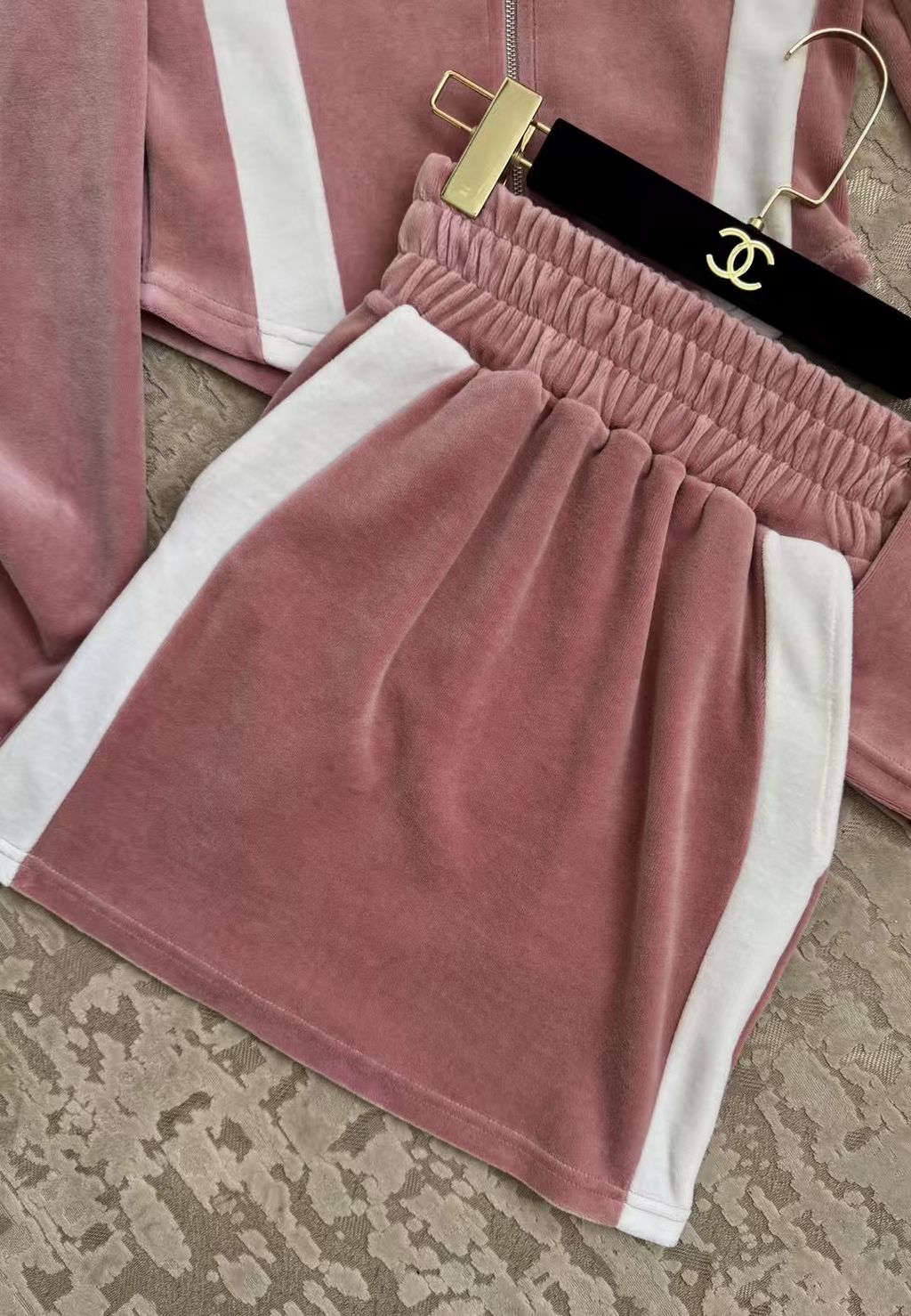 03bf430eca79f4a76e11d3341b35f9a7