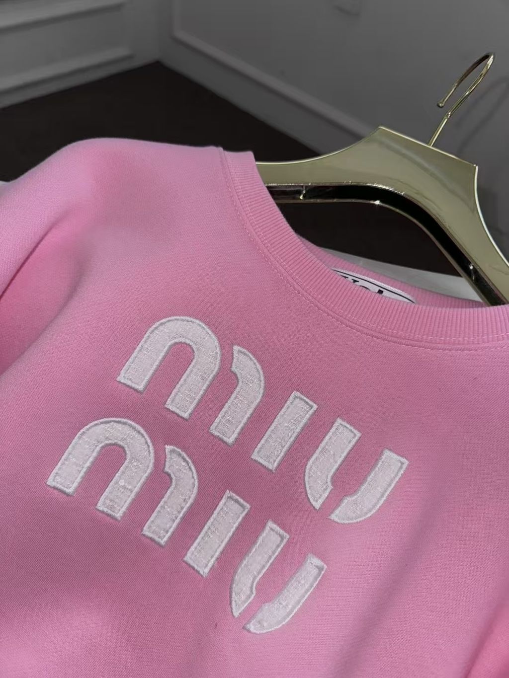 8fea28d0a89bc0d1d3dbdaf527b3e8ce