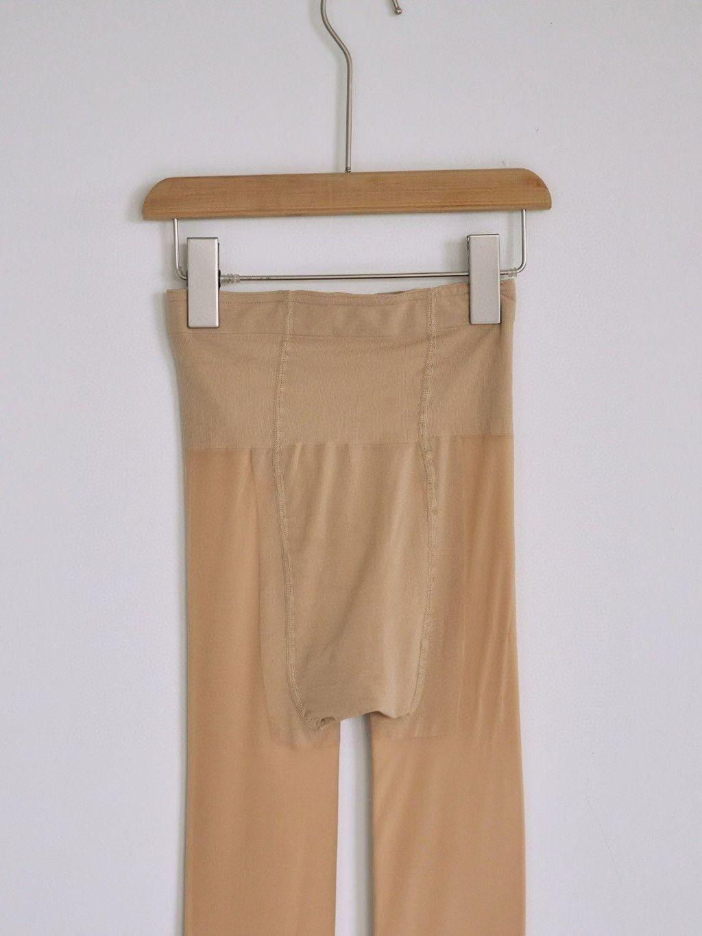 564a96de7295f3ac2fc4647e2dfd79ac