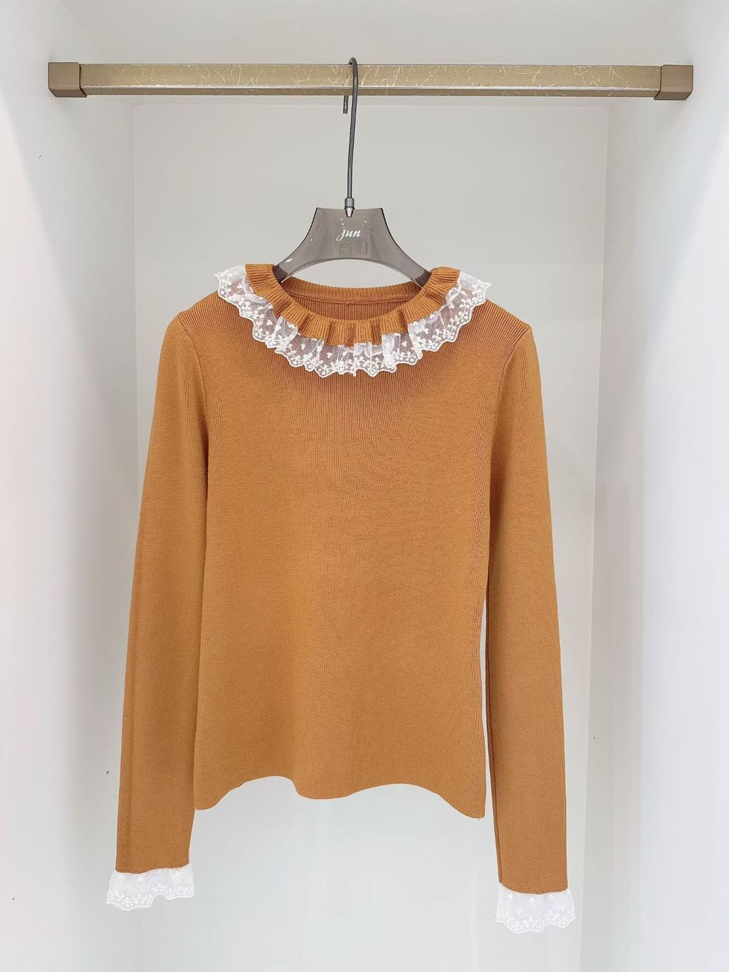 90fe1193d90f6fa156a18c04dd339228