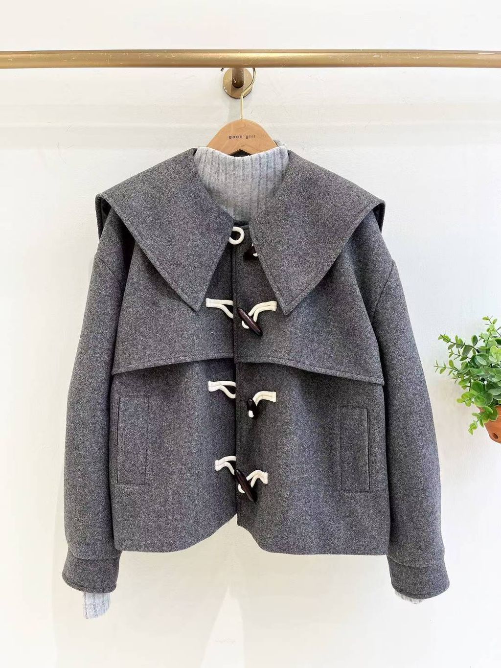 00edca6eefeaf8fb3b8093654aeea345